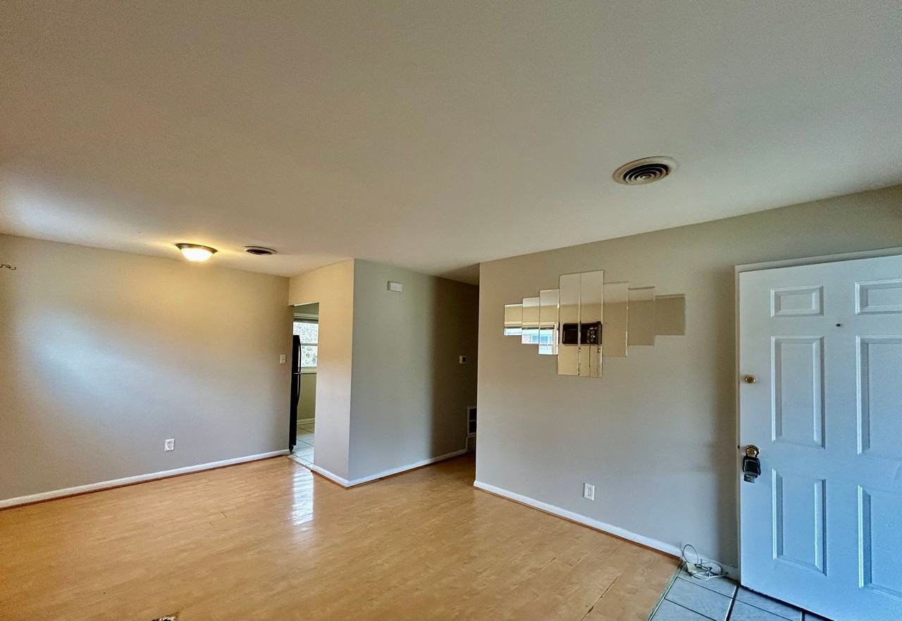 420 Tibbs Ln - Photo 2 of 15