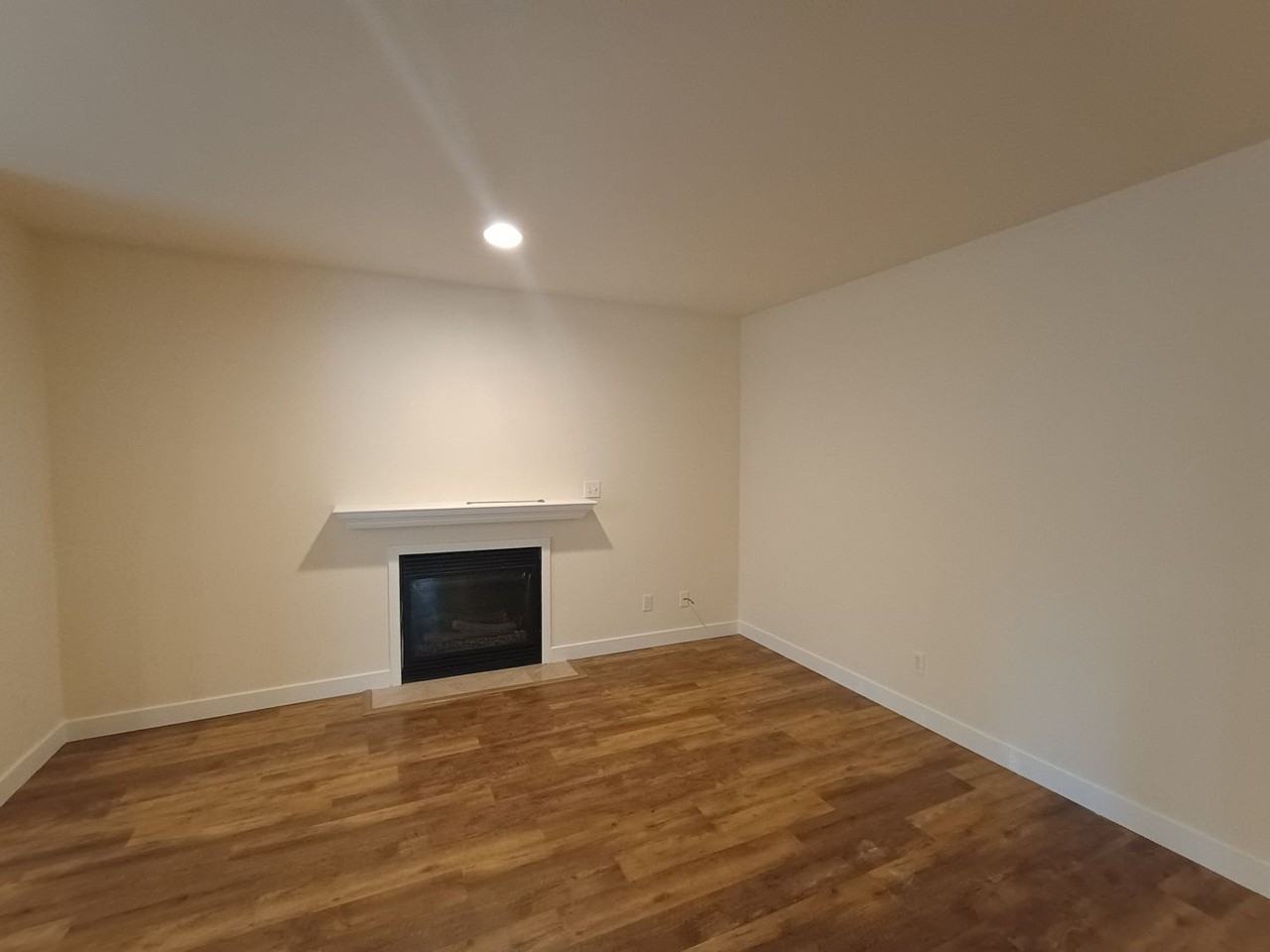 10307 Frontier Pl Nw - Photo 6 of 15