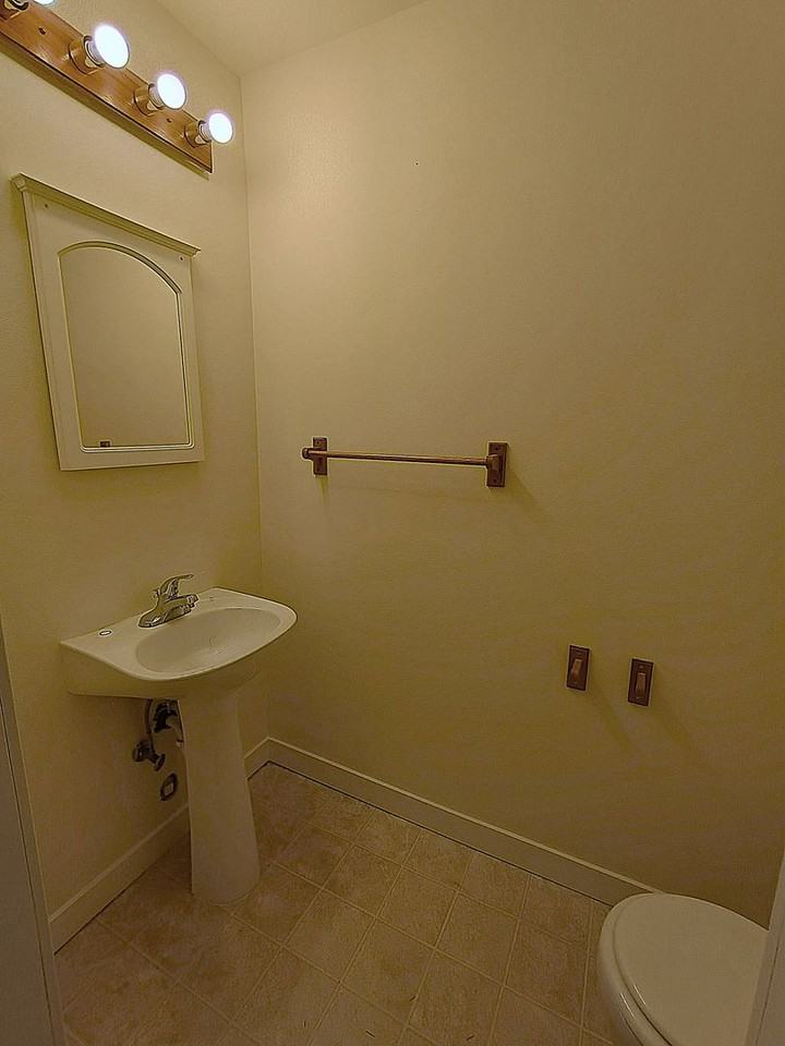 10307 Frontier Pl Nw - Photo 7 of 15