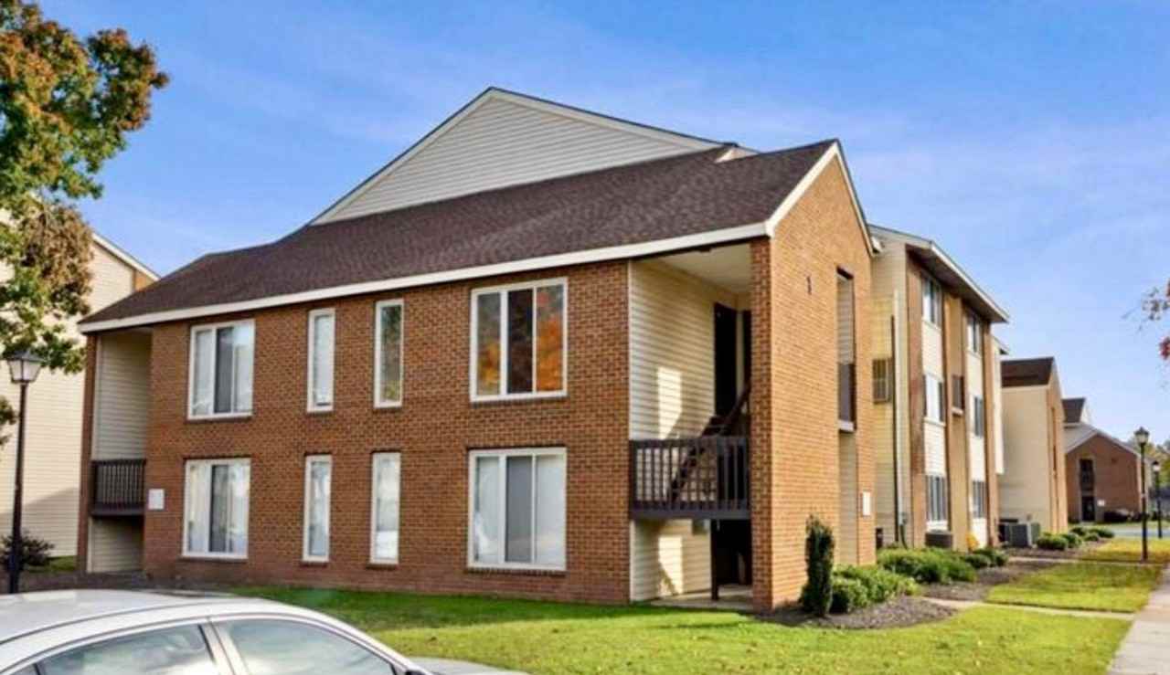 103 Hampton Club Dr #4 - Photo 6 of 6