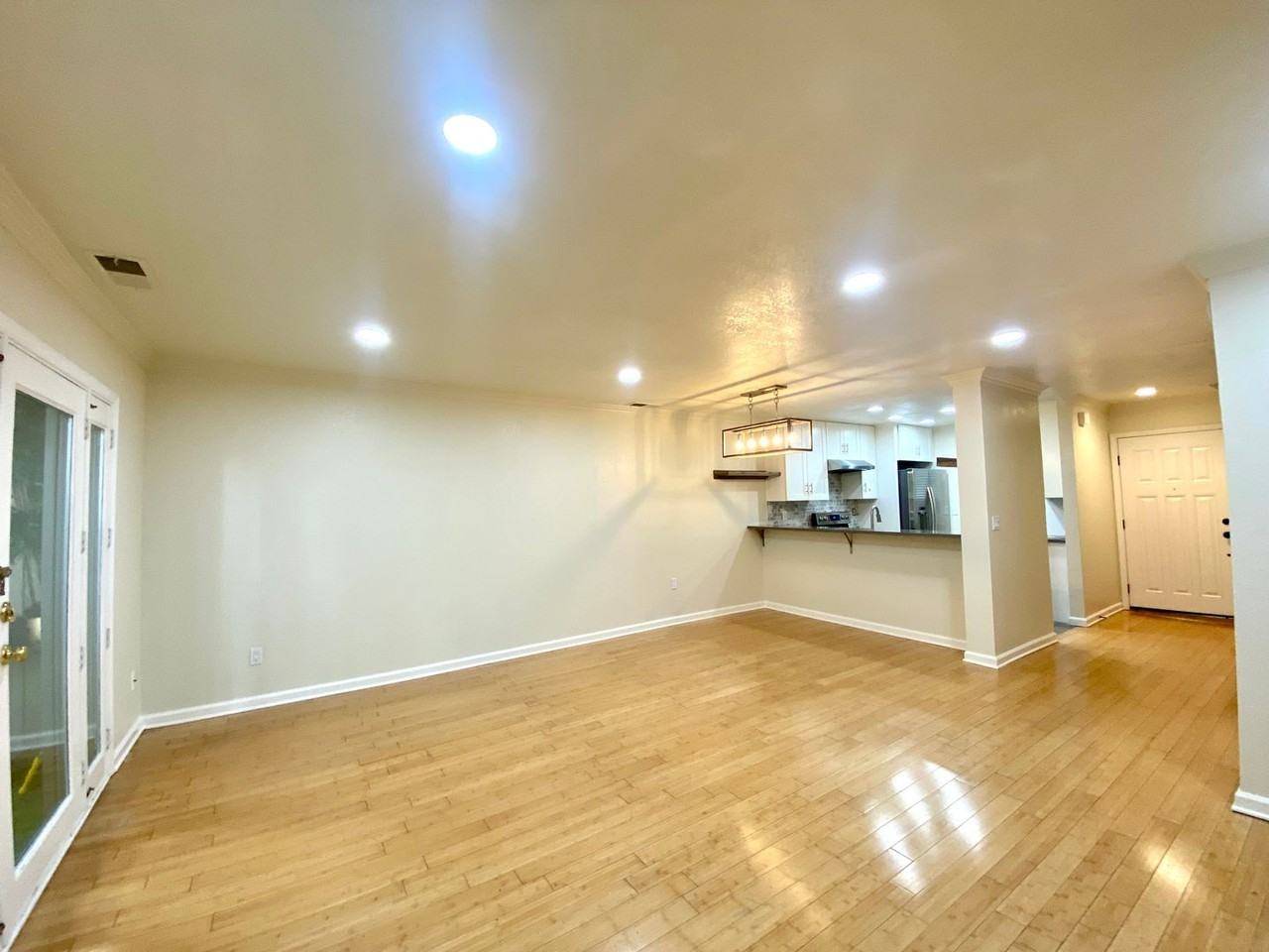 4213 Sheldon Cir - Photo 3 of 31