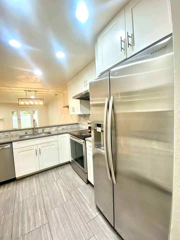 4213 Sheldon Cir - Photo 7 of 31