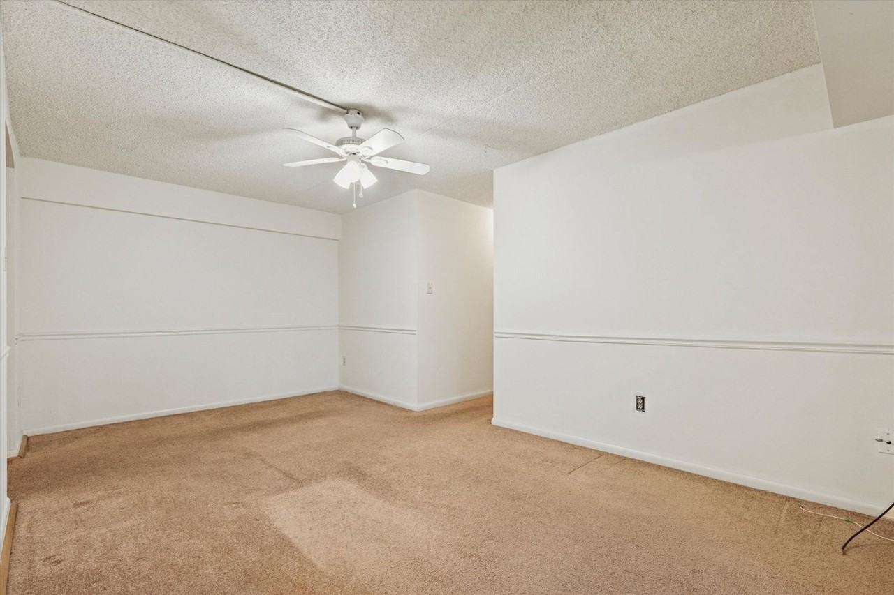 3003 Valley Dr - Photo 6 of 16