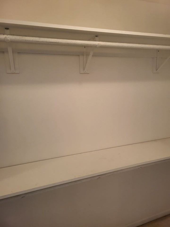 5049 Pine Lake Ct - Photo 4 of 50