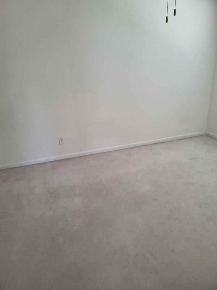 5049 Pine Lake Ct - Photo 7 of 50