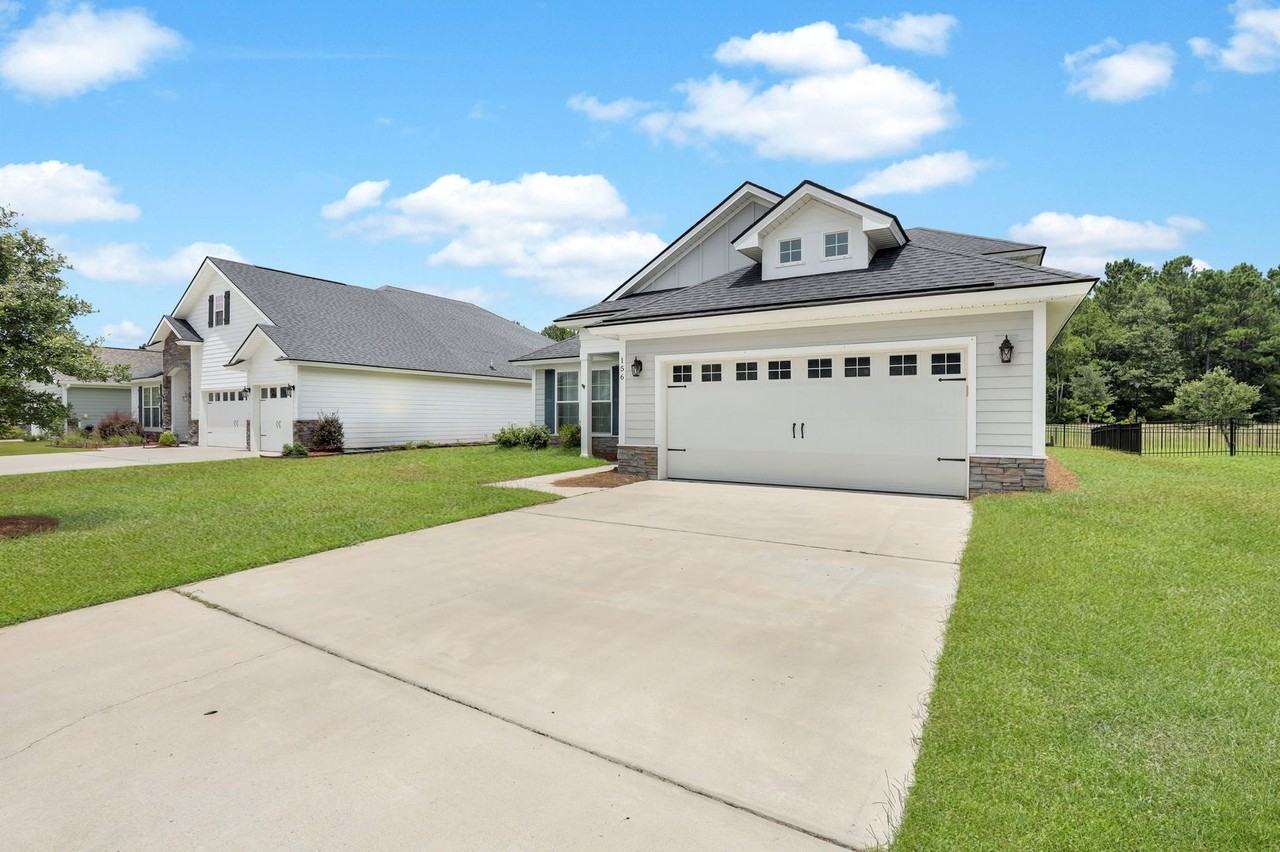 156 Martello Rd - Photo 7 of 50