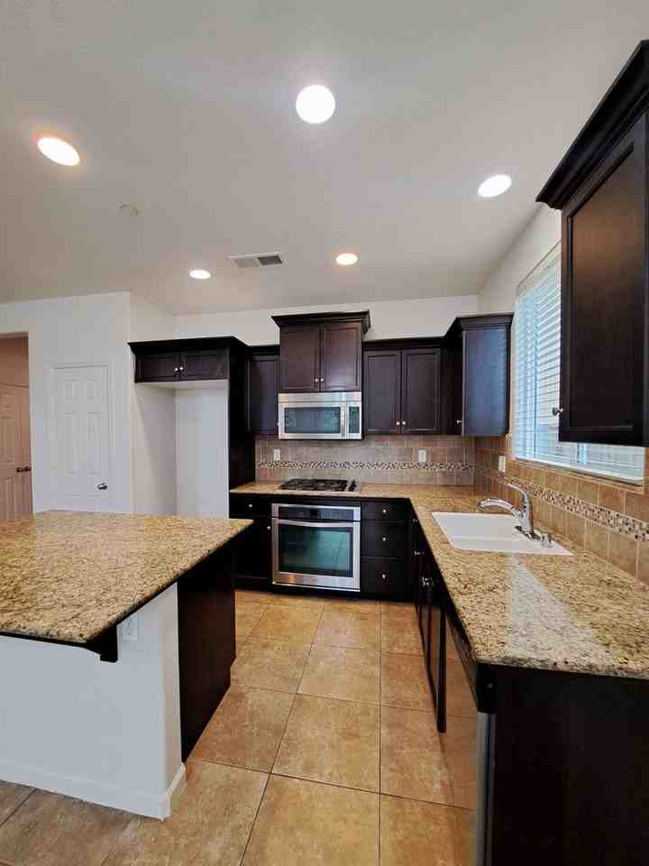 4188 Chessa Ln - Photo 2 of 17