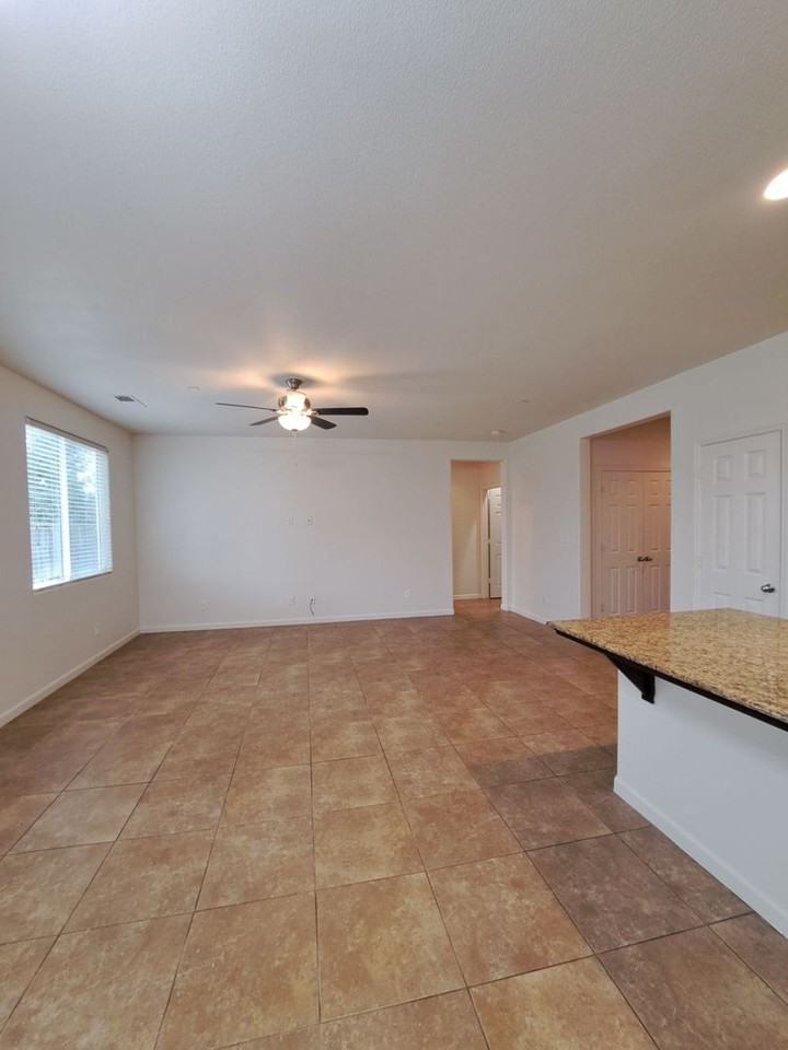 4188 Chessa Ln - Photo 5 of 17