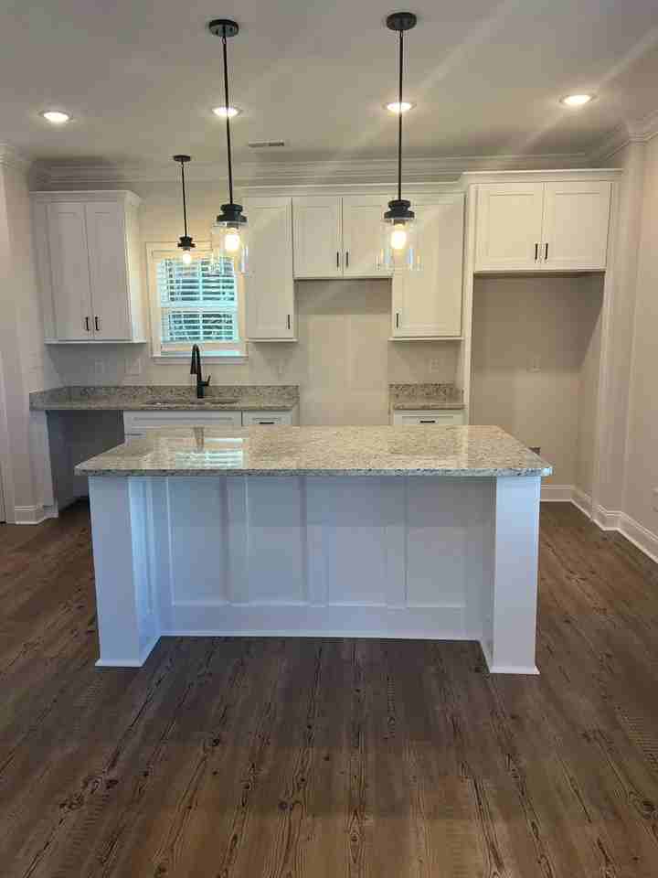 116 116 Charlton Court - Photo 5 of 19