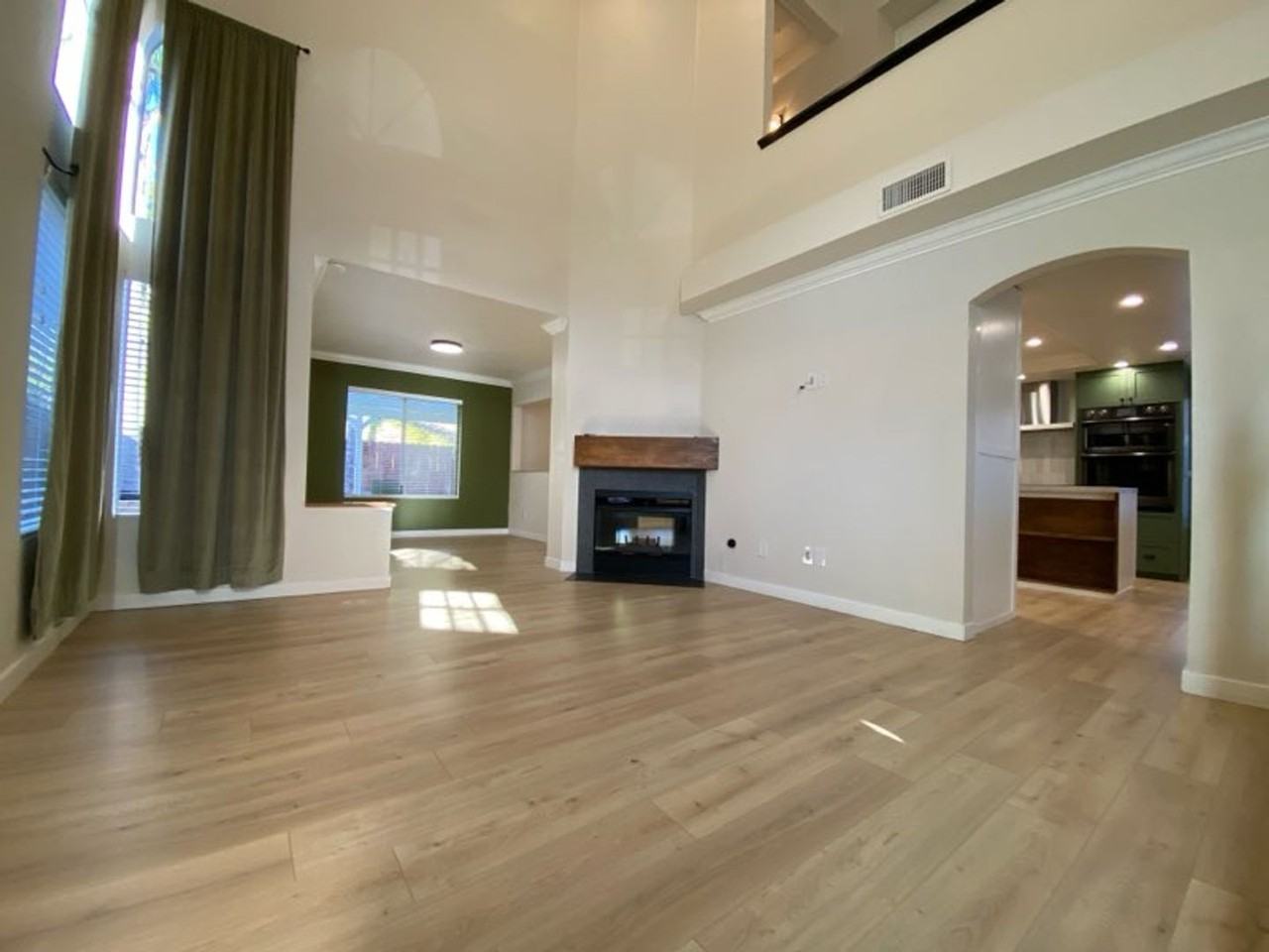 1778 Avenida Sevilla - Photo 4 of 21