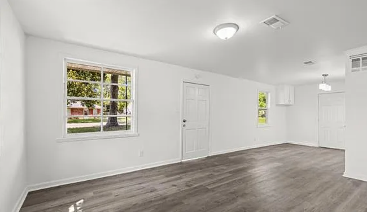 3975 Edgar D Nixon Ave - Photo 4 of 16