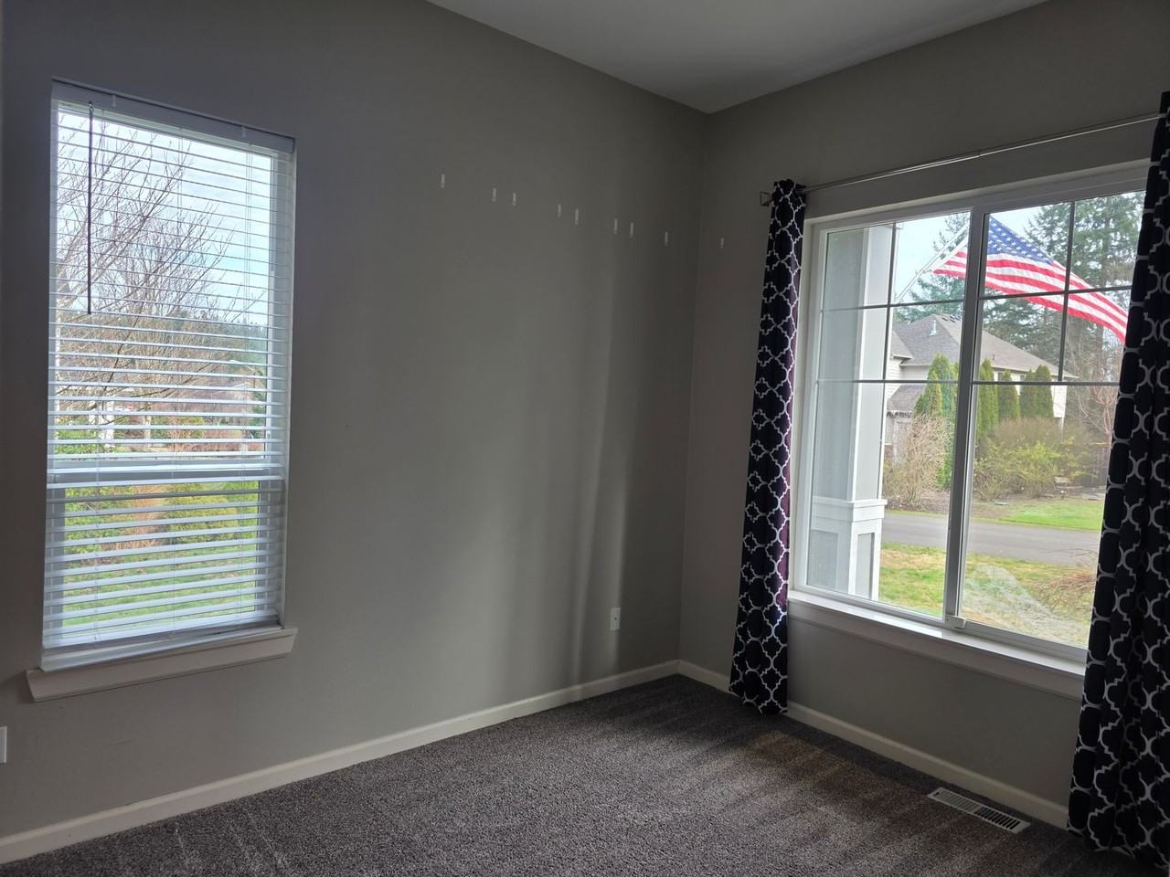 7924 Yosemite Pl Se - Photo 3 of 34