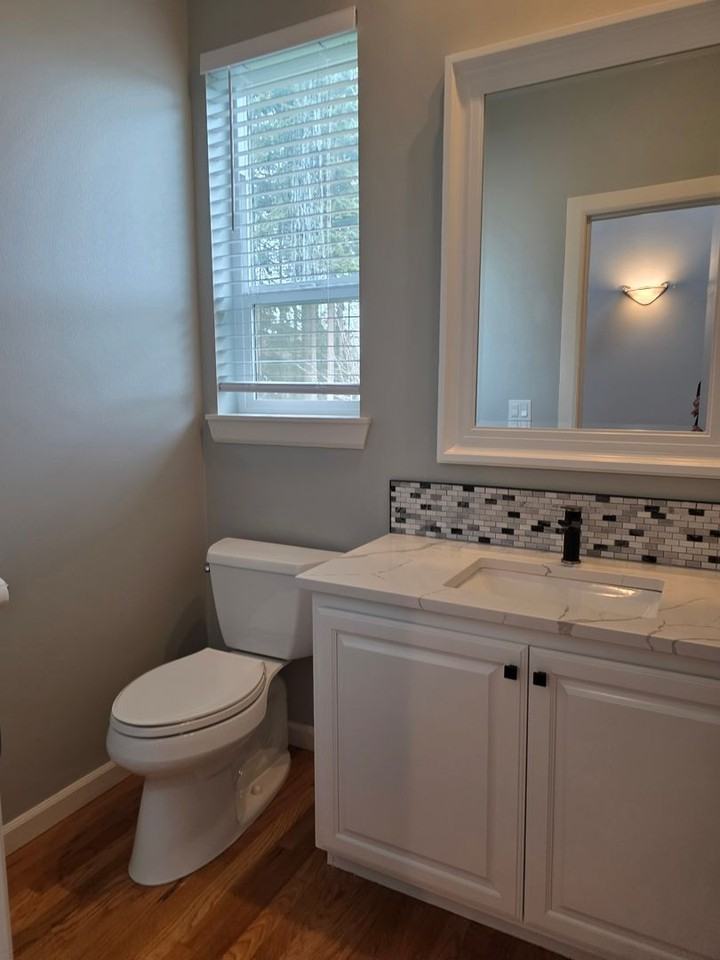 7924 Yosemite Pl Se - Photo 4 of 34