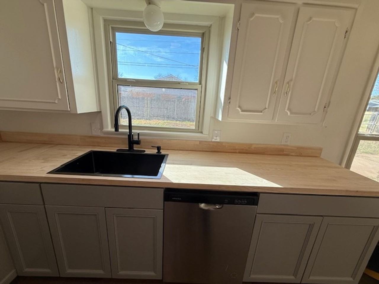 4525 N 7th St - Photo 6 of 19