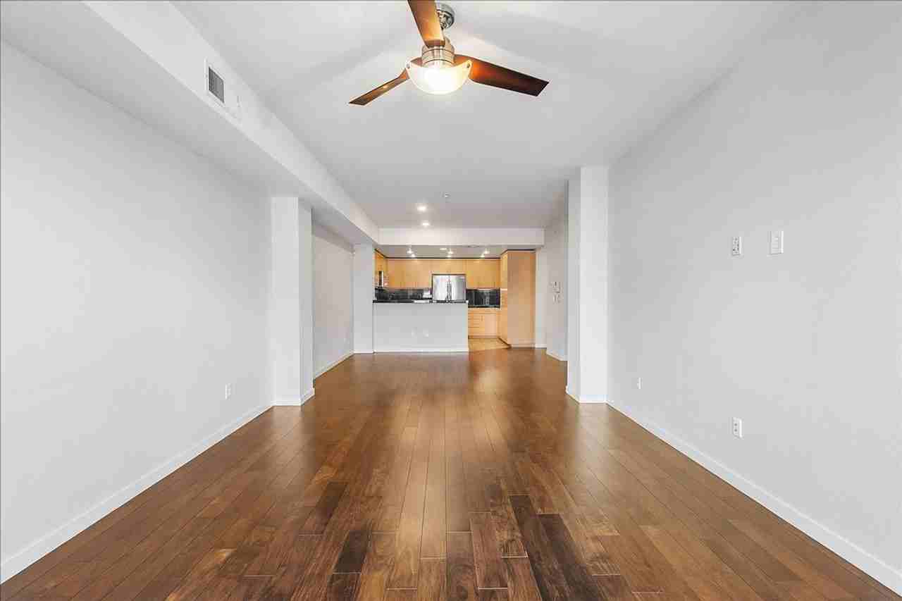 2921 Glascock St #122 - Photo 7 of 24