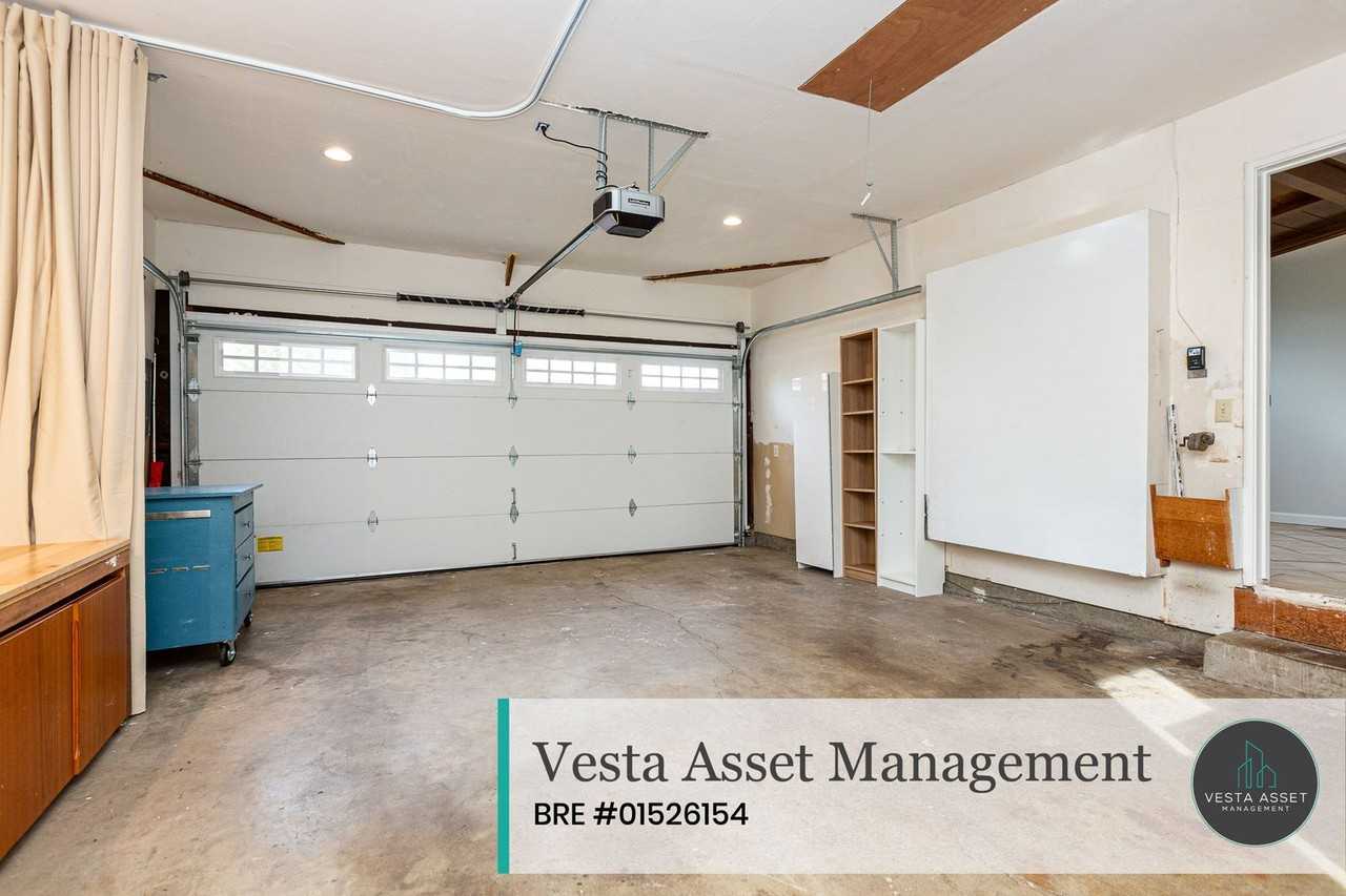 1274 Shakespeare Dr - Photo 6 of 29