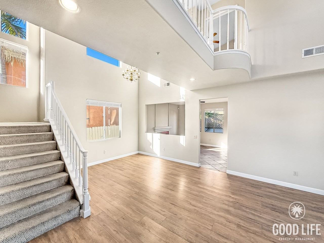 1209 Adobe Ter - Photo 2 of 16