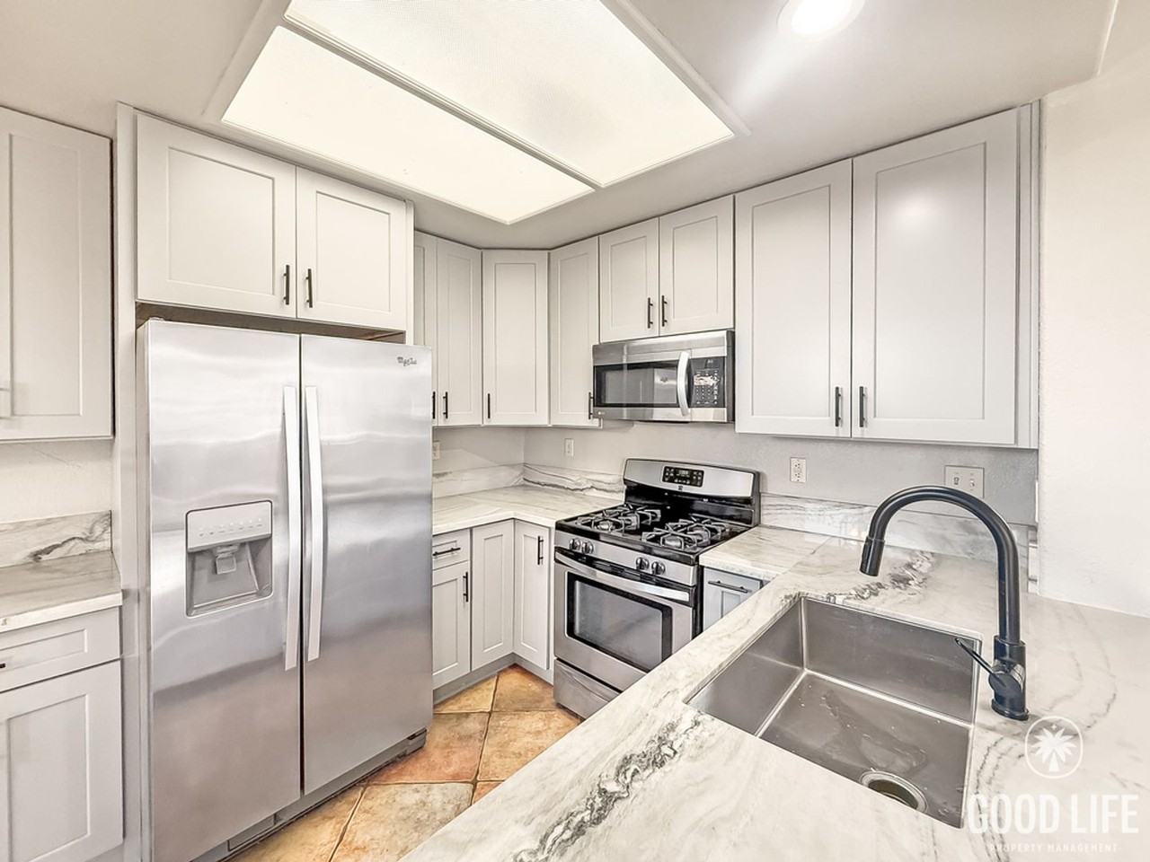 1209 Adobe Ter - Photo 4 of 16