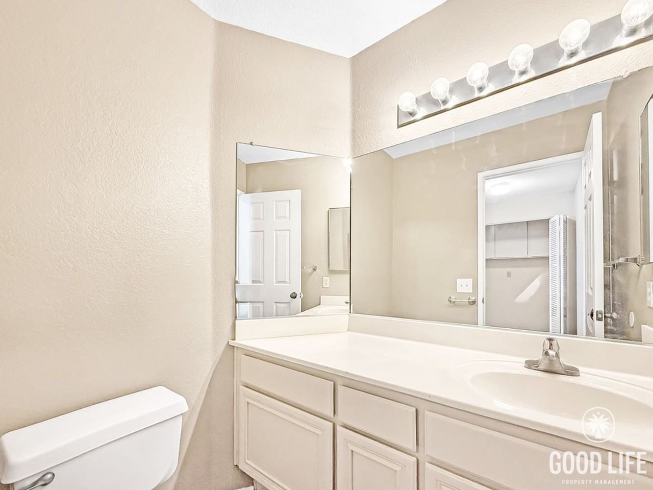 1209 Adobe Ter - Photo 7 of 16