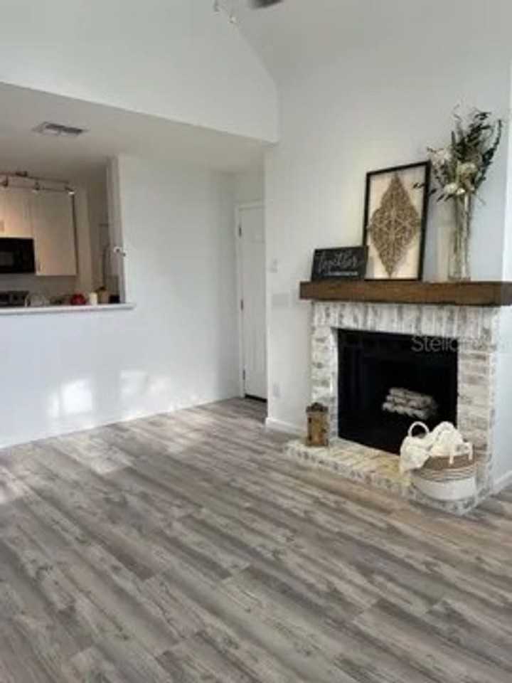 615 Richland Ct #67 - Photo 5 of 19