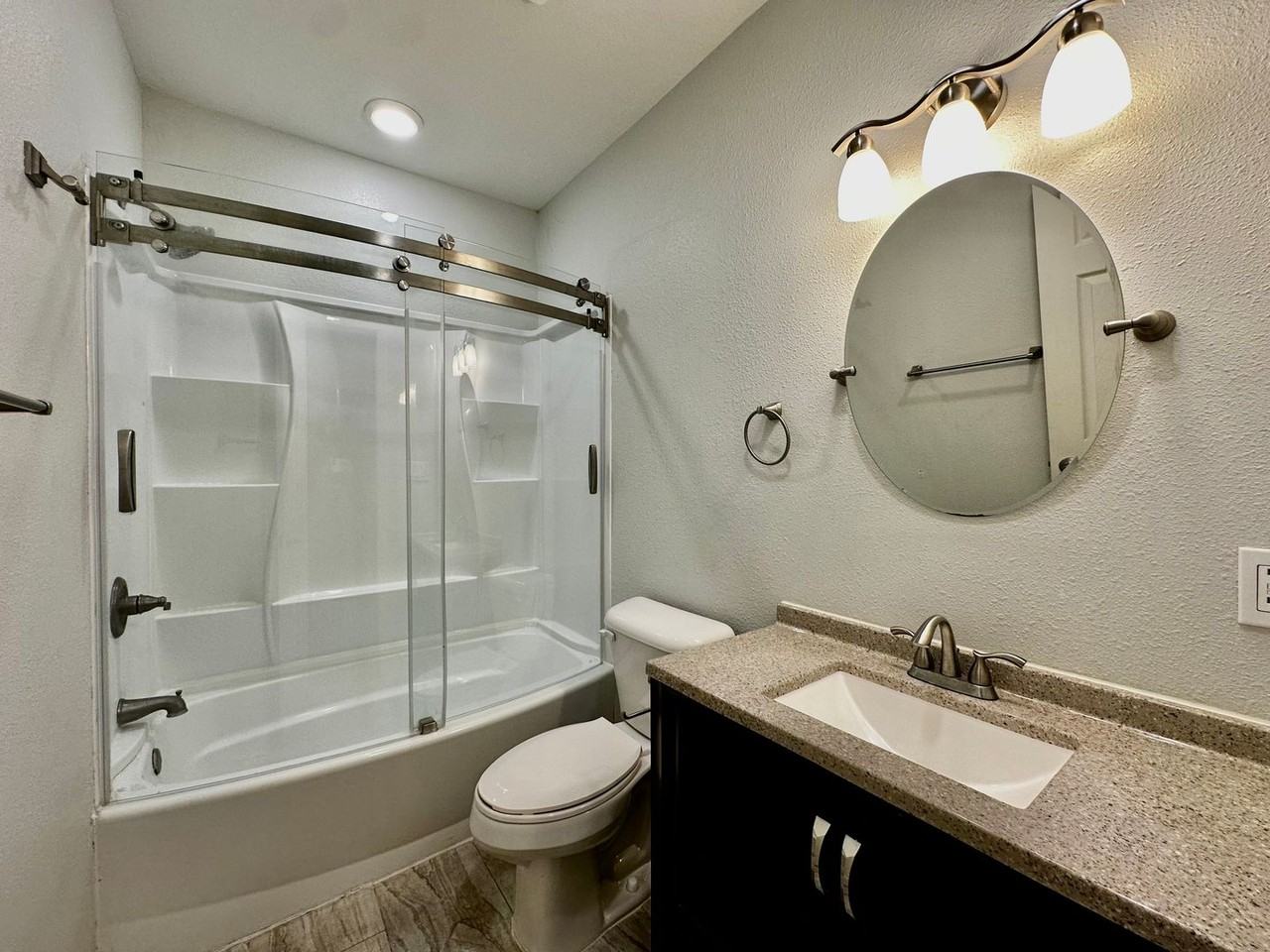 213 Palmer St - Photo 6 of 12