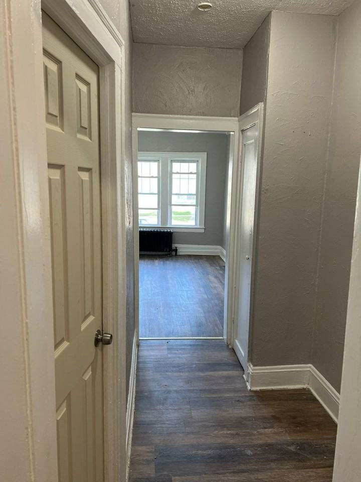 1 EWA - Edgeway - Photo 4 of 14