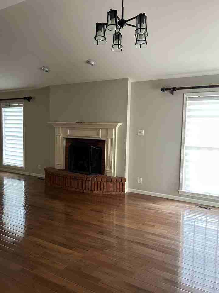 9 Barrett Dr - Photo 4 of 24