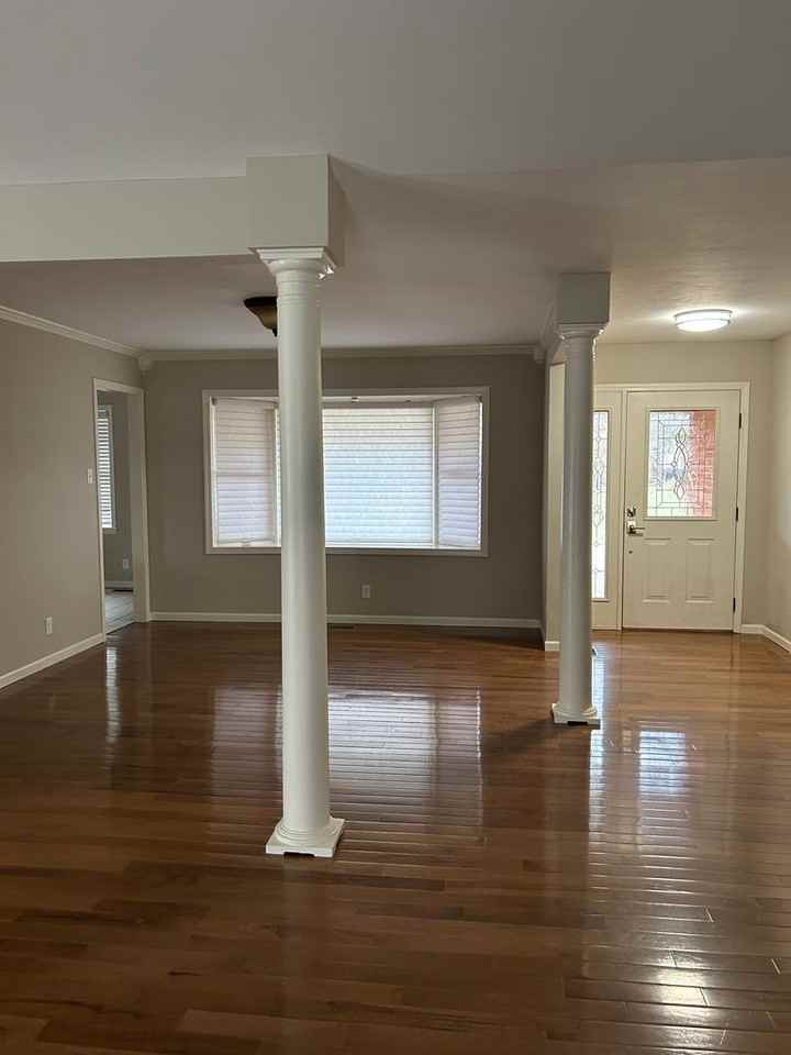 9 Barrett Dr - Photo 5 of 24