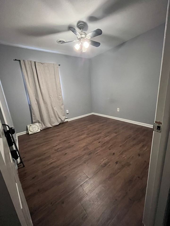 122 N Plains Dr - Photo 7 of 11