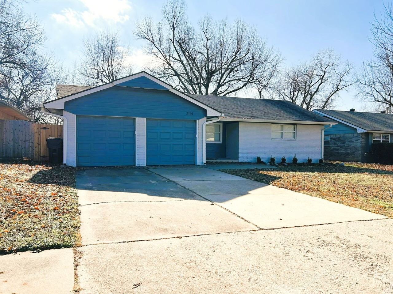 2114 Allenhurst St - Photo 2 of 28