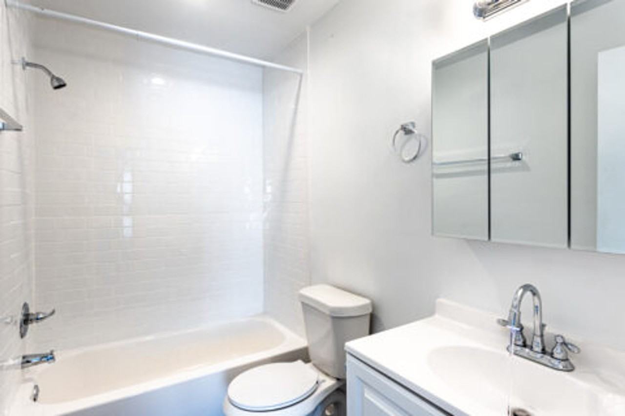 Westgate Village Apartments - Photo 4 of 7