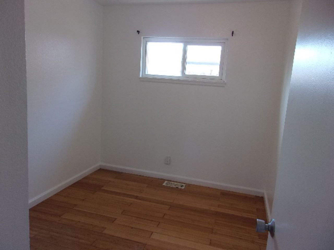 816 E North Ave - Photo 5 of 9