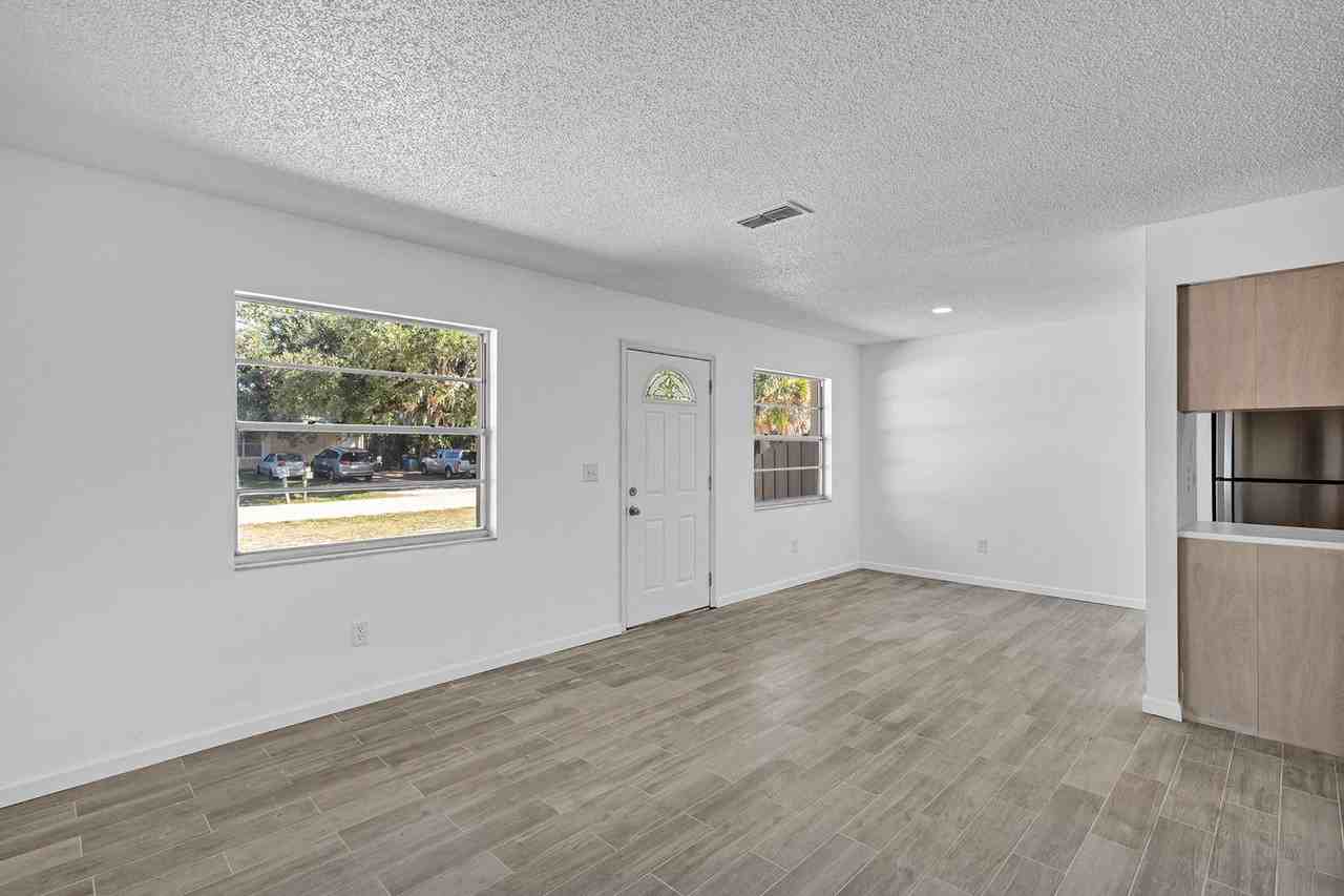 2508 India Palm Dr - Photo 6 of 22