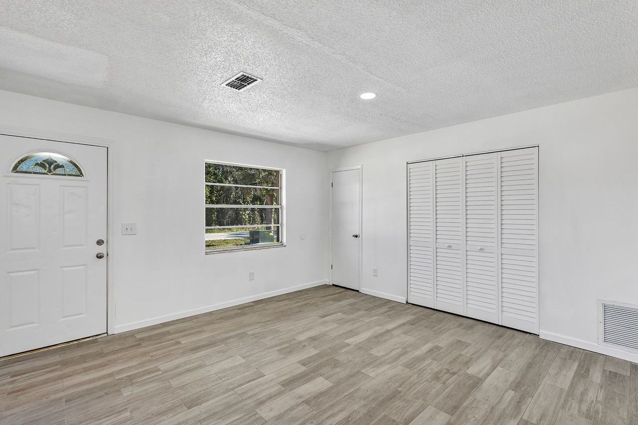 2510 India Palm Dr - Photo 6 of 26