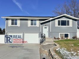 featured image of 1688 Lancaster St