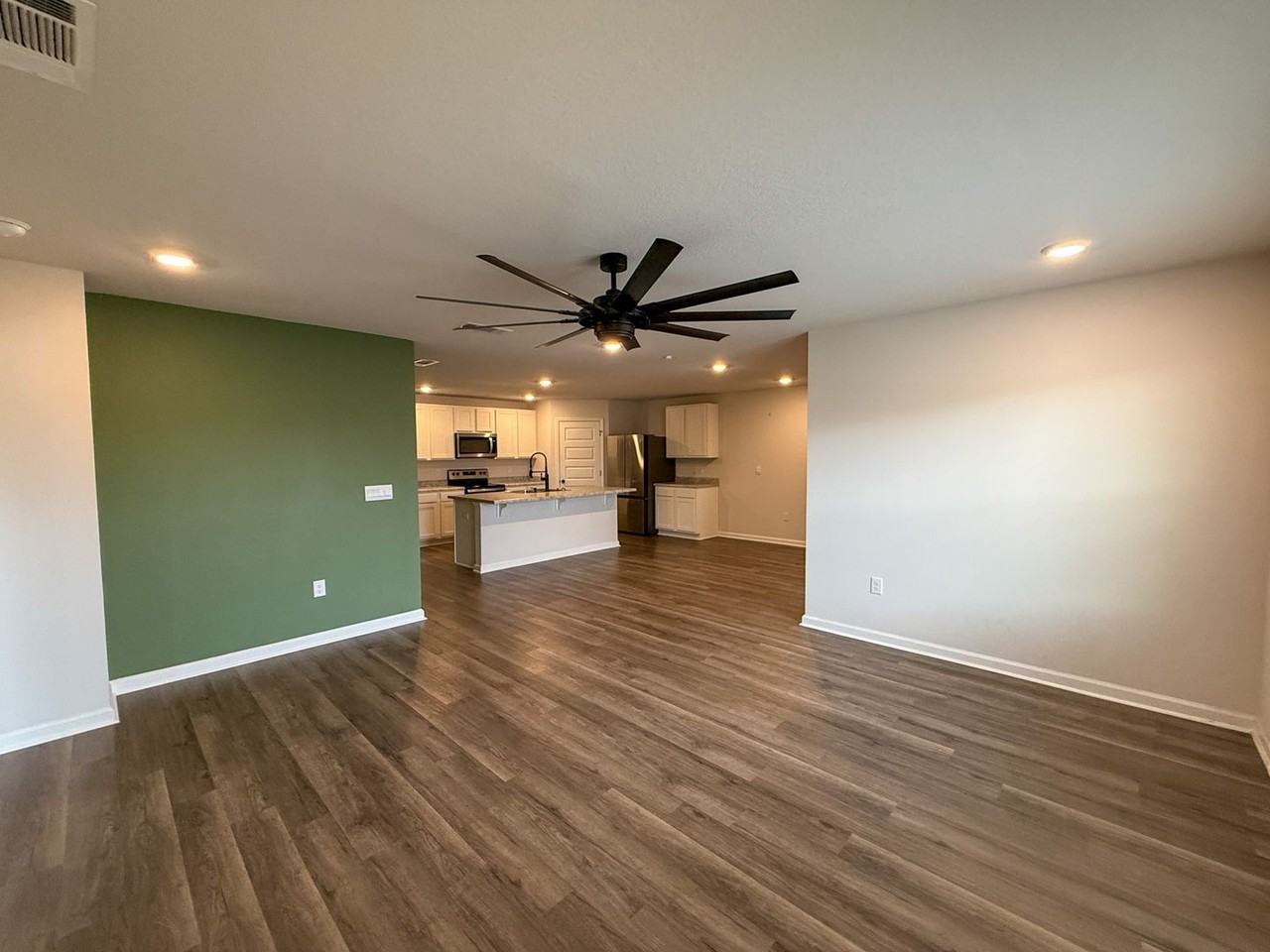 4424 White Cedar Ct - Photo 5 of 21