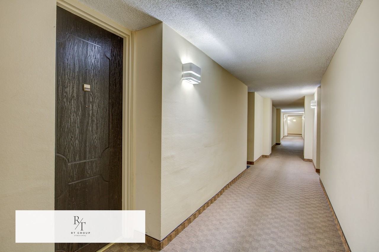 421 S La Fayette Park Pl #624 - Photo 2 of 18