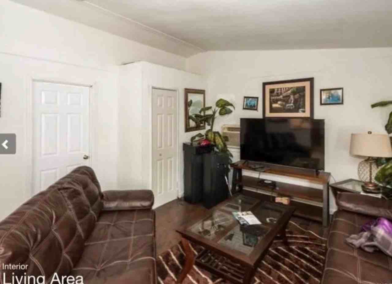 148 Saint James Ln - Photo 6 of 11