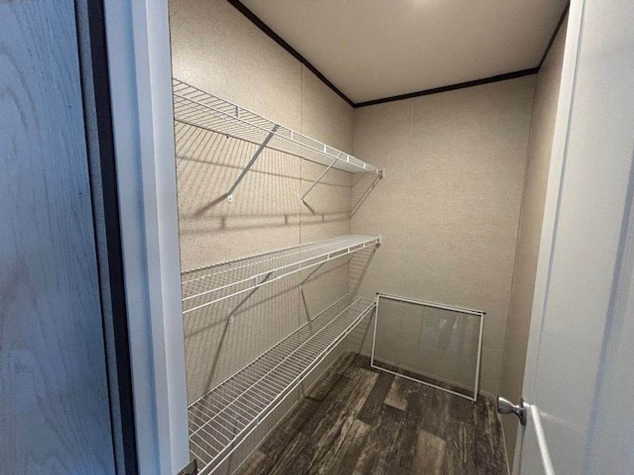 5952 Yale Ave - Photo 4 of 13