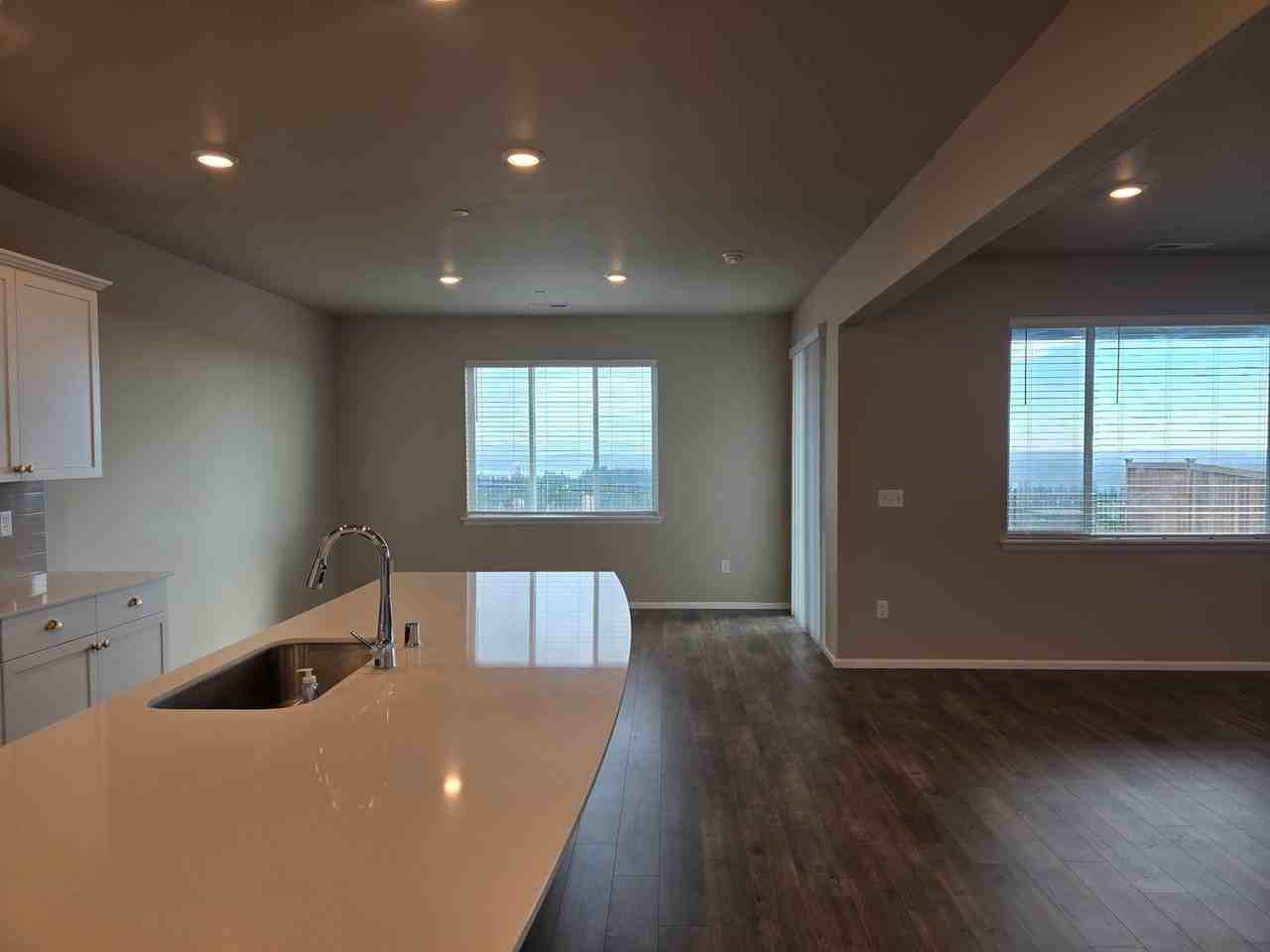 1371 Baker Heights Loop - Photo 6 of 34