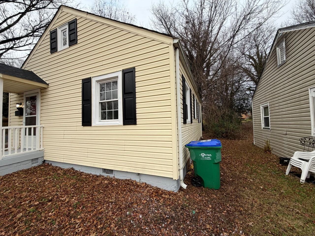 1717 Gordon Ave - Photo 2 of 15