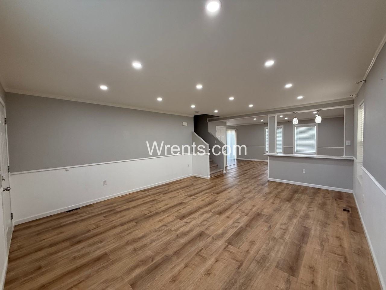 8709 Cherry Ln - Photo 3 of 27