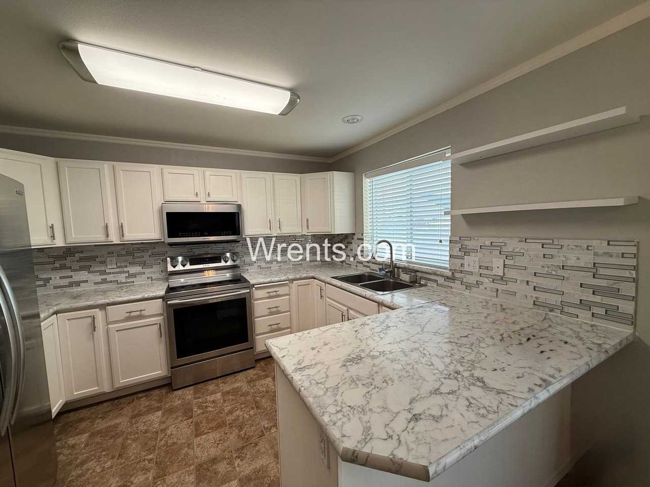 8709 Cherry Ln - Photo 7 of 27