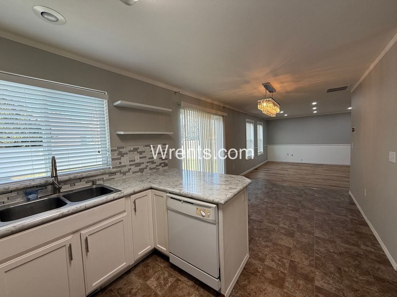 8709 Cherry Ln - Photo 4 of 23