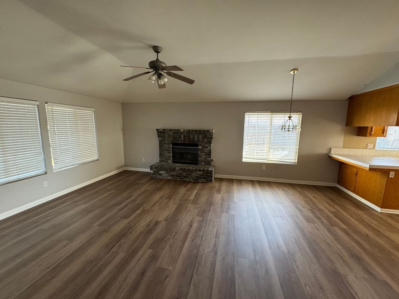 5815 Pine Canyon Dr - Photo 2 of 14