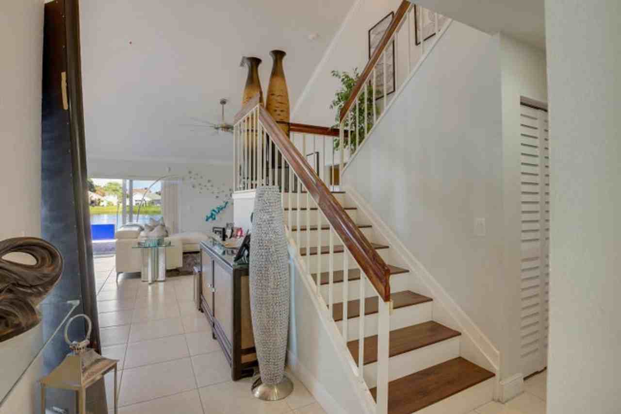 3875 Circle Lake Dr - Photo 7 of 21