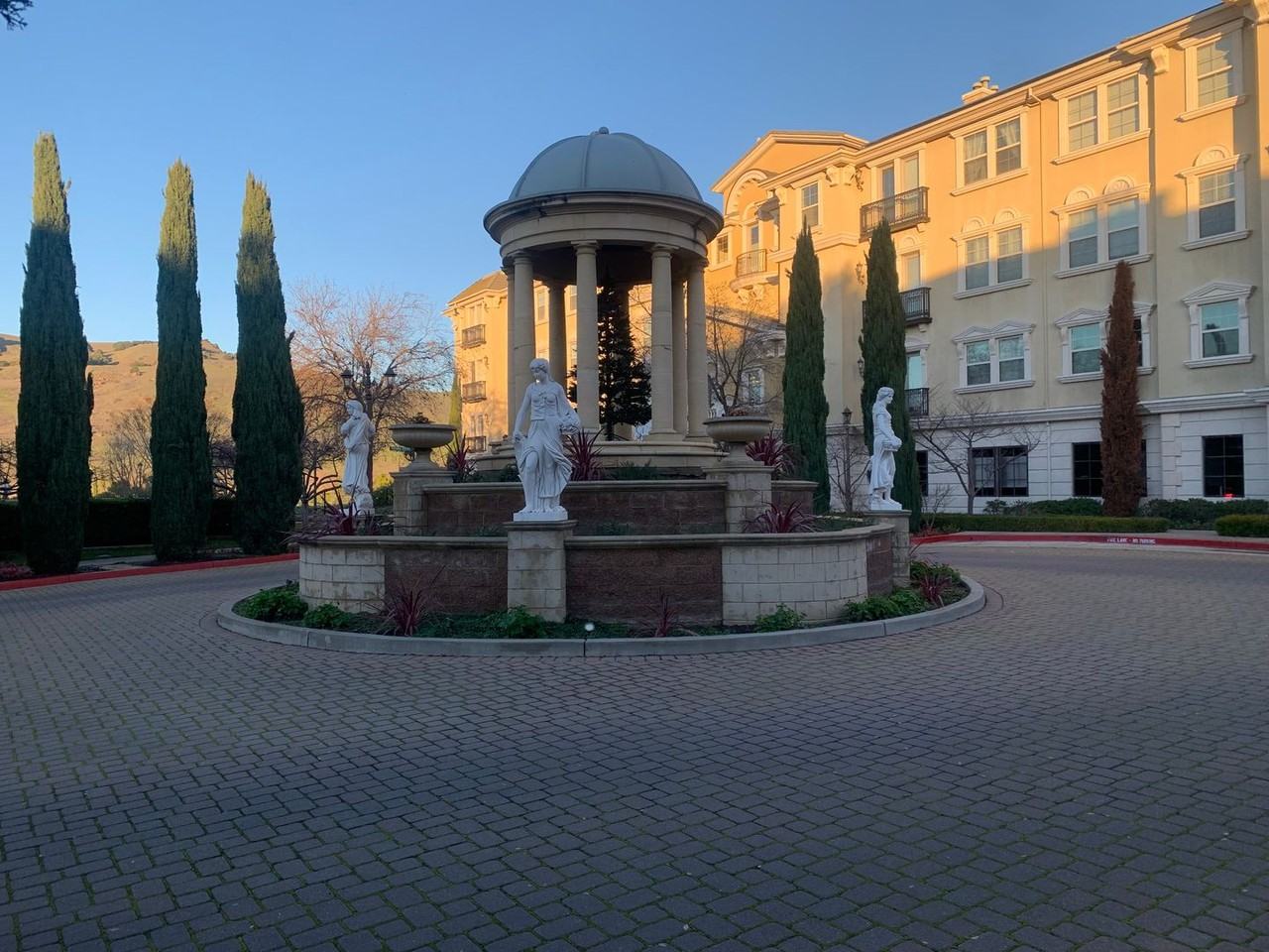 1134 Sonata Dr - Photo 3 of 29