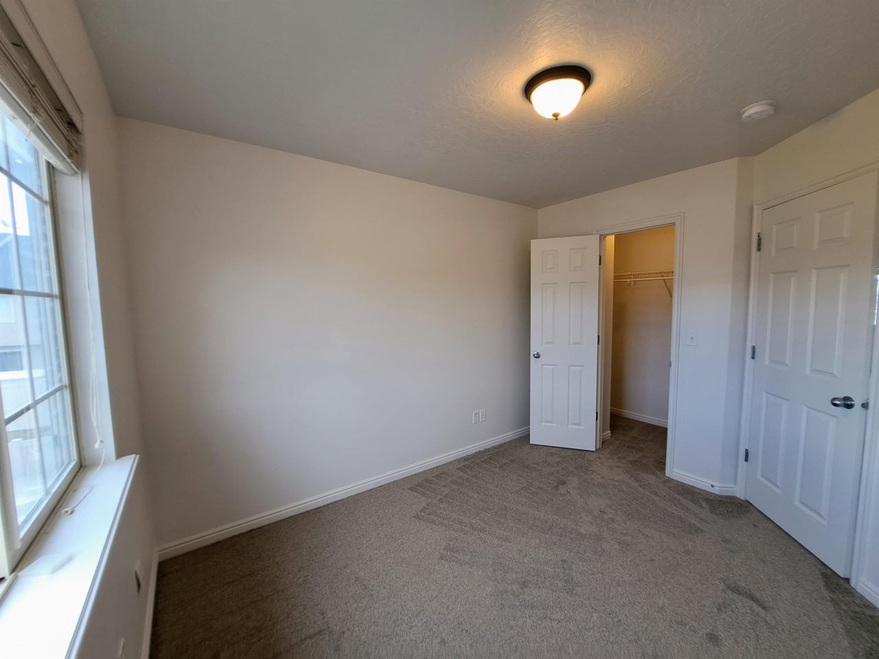 1808 W Center St #1 - Photo 7 of 28