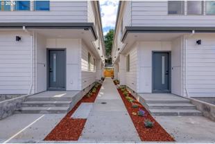 1570 Se 50th Ave - Photo 1 of 1