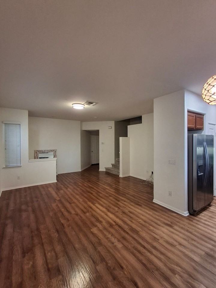 10330 Scripps Poway Pkwy #32 - Photo 4 of 16